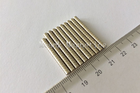 D3x1.5mm minúsculos discos de ímãs de neodímio