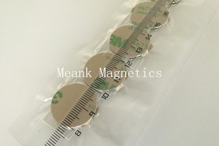 Magnetos de neodímio de disco com autocolante